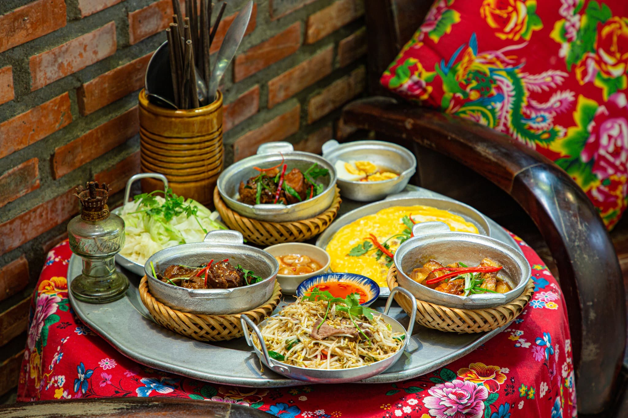 Restaurant atmosphere